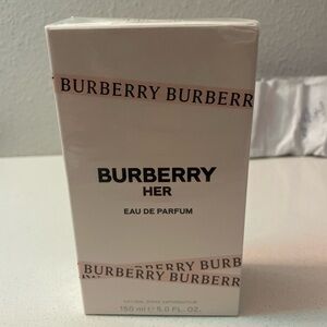 Burberry Her Eau de Parfum 150ml - Classic White and Black